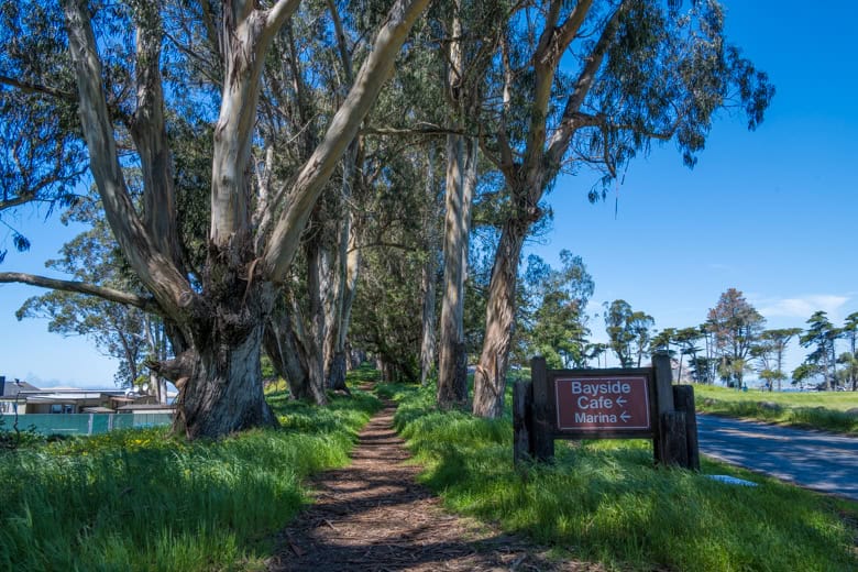 Entrance to the Morro Bay State Park Marina and Bayside Cafe