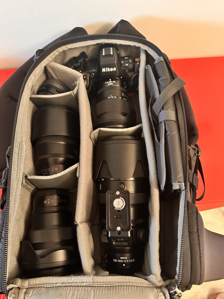 think-tank-backlight-26l-travel-camera-backpack-layout-with-gear